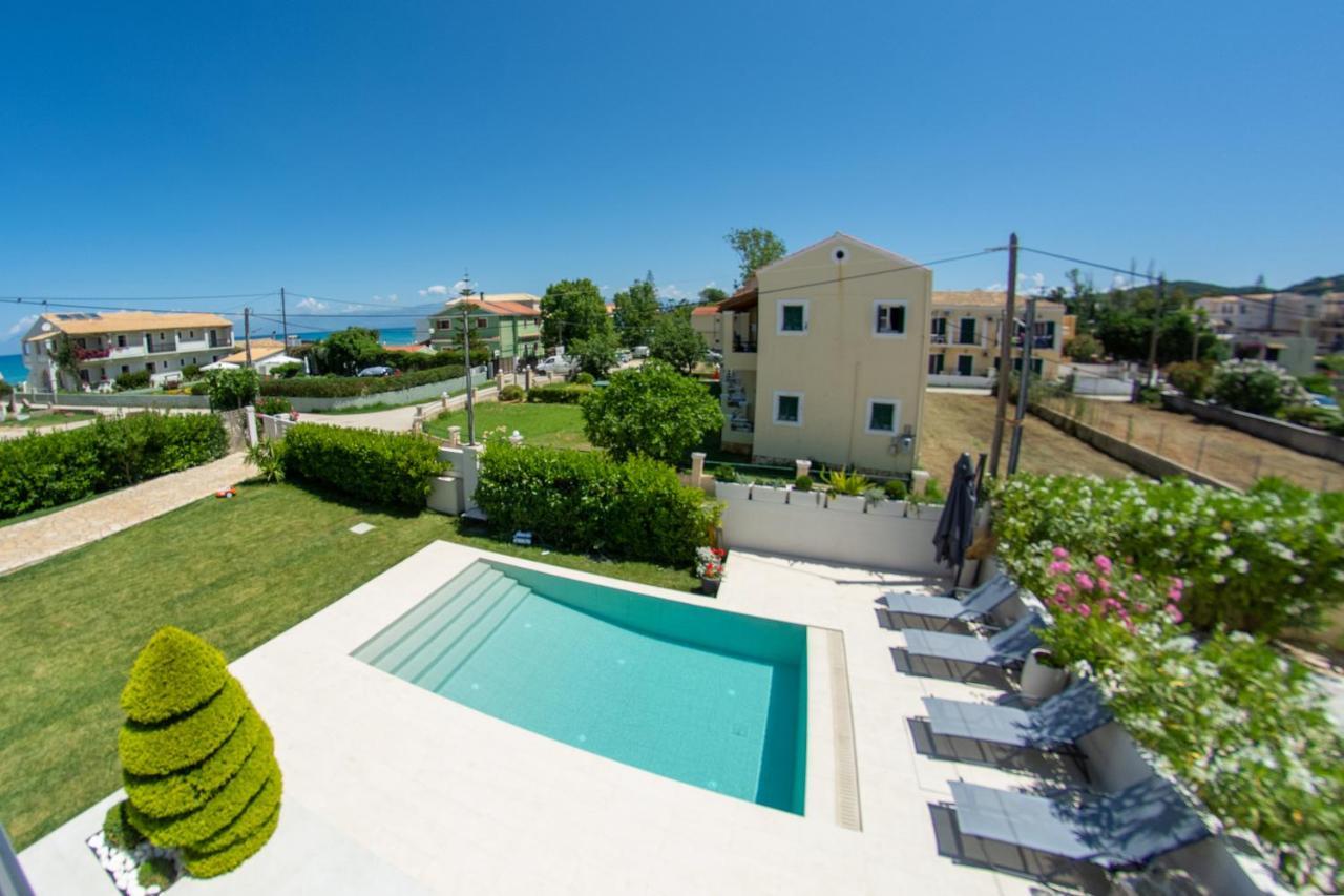 Luxury Seaside Darl